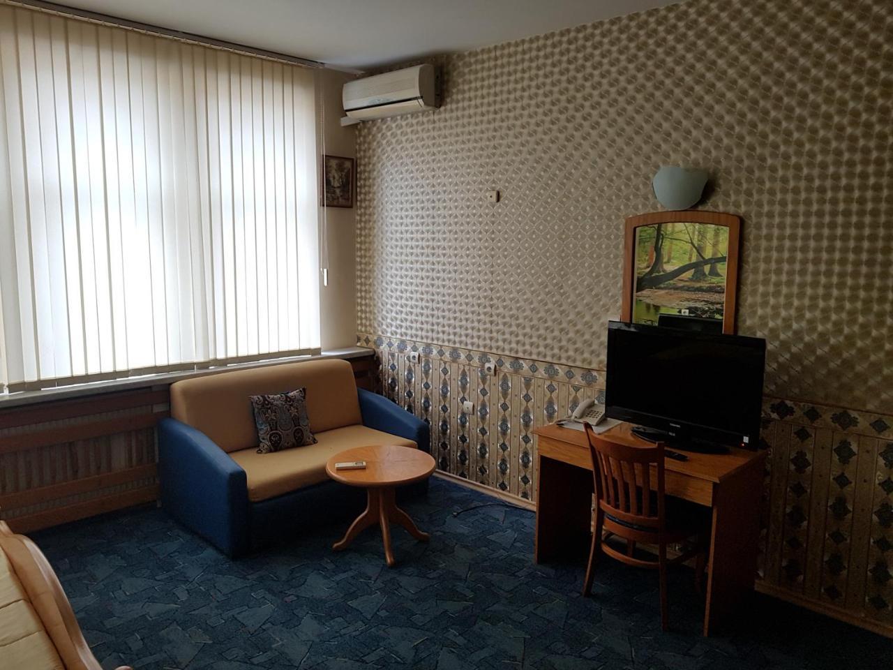 Hotel Kiev Wielkie Tyrnowo Zewnętrze zdjęcie